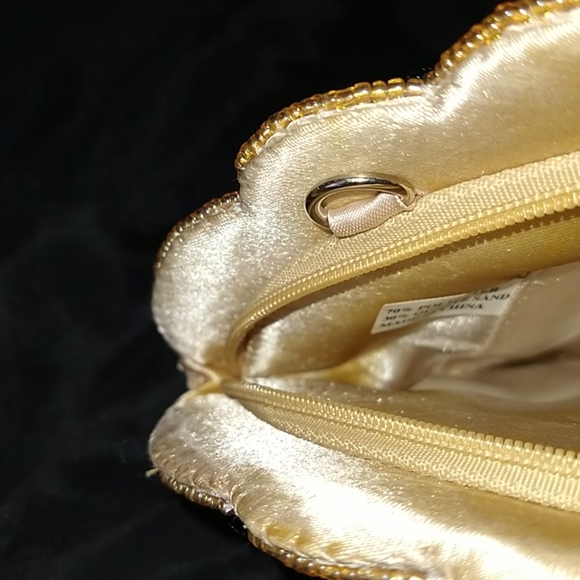 Gold Bijoux Sterner beaded purse - Picture 3 of 4